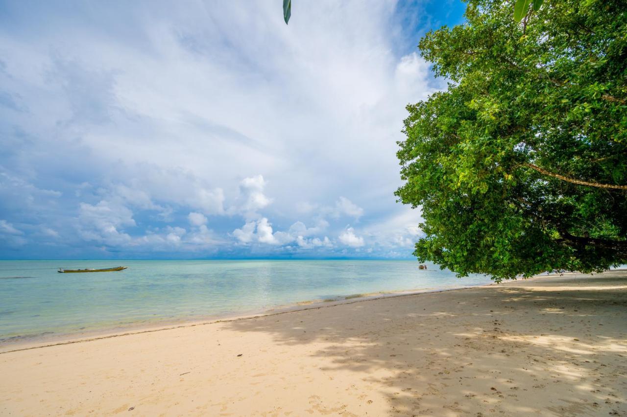Green Wood Beach Resort Havelock Island Exteriör bild
