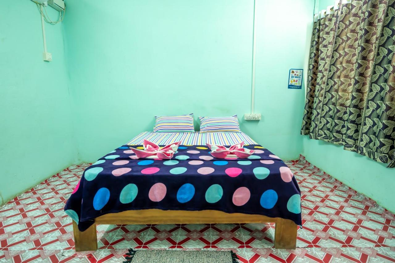 Green Wood Beach Resort Havelock Island Exteriör bild